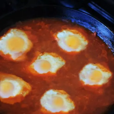 shakshuka in a cast iron pan