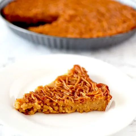 A slice of Yerusalmi kugel on a plate