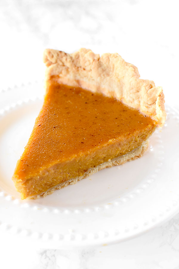 Dairy free pumpkin pie using an oil crust